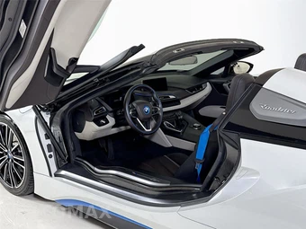 2019 BMW i8 Roadster Convertible - miniatura 12
