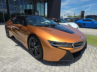 2019 BMW i8 Roadster Convertible - miniatura 4