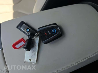 2019 BMW i8 Roadster Convertible - miniatura 8