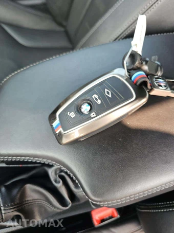 2019 BMW M4 Coupe – miniatura 8