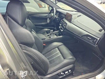2019 BMW M5 Sedan - miniatura 8