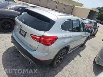 2019 BMW X1 Sports Activity Vehicle sDrive28i - miniatura 4