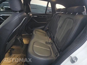 2019 BMW X1 Sports Activity Vehicle sDrive28i - miniatura 13