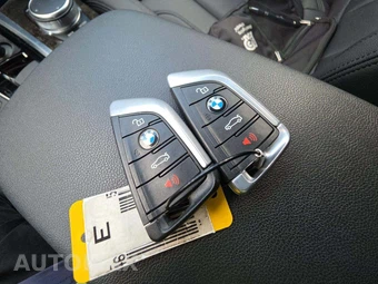 2019 BMW X4 Sports Activity Vehicle xDrive30i - miniatura 5