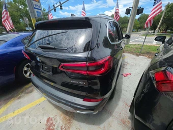 2019 BMW X5 Sports Activity Vehicle xDrive40i - miniatura 3