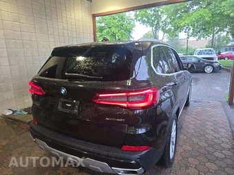 2019 BMW X5 Sports Activity Vehicle xDrive40i - miniatura 3
