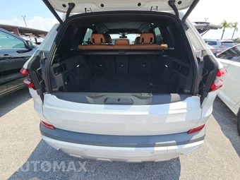 2019 BMW X5 Sports Activity Vehicle xDrive50i - miniatura 16