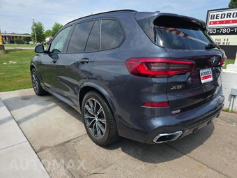 2019 BMW X5 Sports Activity Vehicle xDrive50i M SPORT LINE - miniatura 2