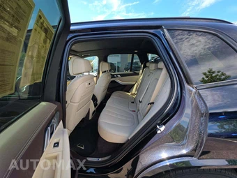 2019 BMW X5 Sports Activity Vehicle xDrive50i M SPORT LINE - miniatura 10