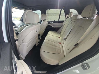 2019 BMW X5 Sports Activity Vehicle xDrive50i M SPORT LINE - miniatura 13