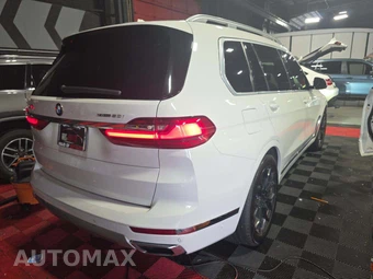 2019 BMW X7 Sports Activity Vehicle xDrive50i - miniatura 3
