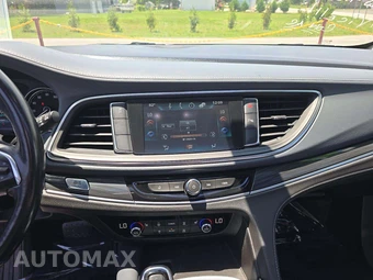 2019 Buick Enclave Essence 1SL – miniatura 10
