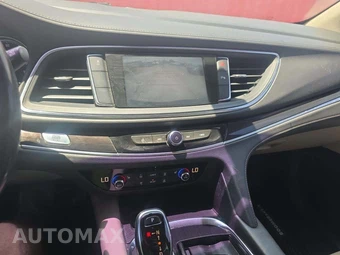 2019 Buick Enclave Essence 1SL - miniatura 7