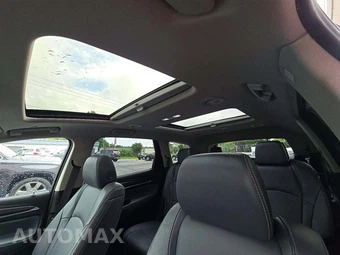 2019 Buick Enclave Essence 1SL – miniatura 11