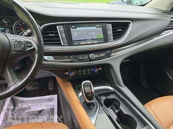2019 Buick Enclave Essence 1SL – miniatura 10