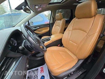 2019 Buick Enclave Essence 1SL – miniatura 6