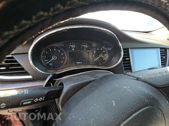 2019 Buick Encore Essence 1SL - miniatura 12