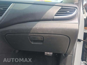 2019 Buick Encore Preferred 1SB – miniatura 19