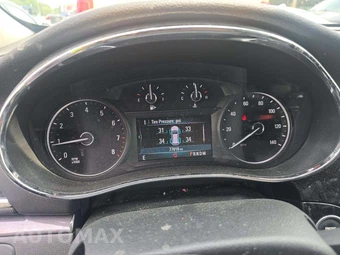 2019 Buick Encore Preferred 1SB – miniatura 9
