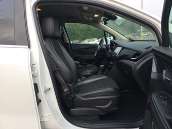 2019 Buick Encore Preferred 1SB - miniatura 8