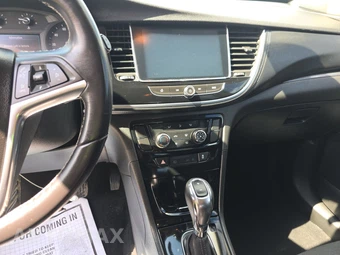 2019 Buick Encore Preferred 1SB – miniatura 11