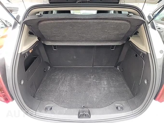 2019 Buick Encore Preferred 1SB – miniatura 19