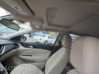 2019 Buick Regal Sportback Essence Hatchback 1SL - miniatura 18