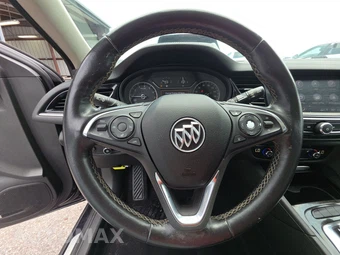 2019 Buick Regal TourX Essence Wagon 1SL - miniatura 10