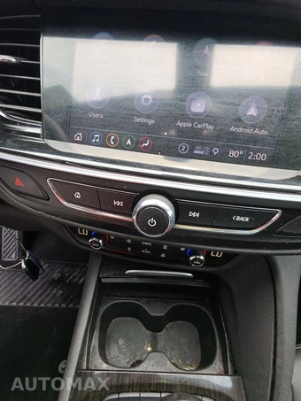 2019 Buick Regal TourX Essence Wagon 1SL - miniatura 11