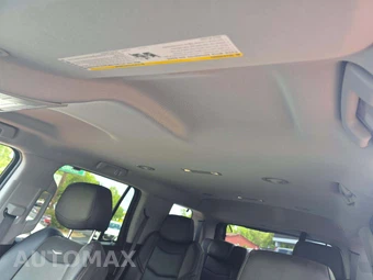 2019 Cadillac Escalade 1SA - miniatura 8