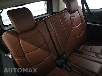 2019 Cadillac Escalade ESV Luxury 1SB - miniatura 14