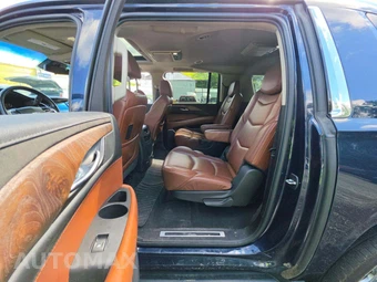 2019 Cadillac Escalade ESV Luxury 1SB - miniatura 10