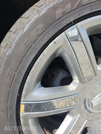 2019 Cadillac Escalade ESV Luxury 1SB - miniatura 32