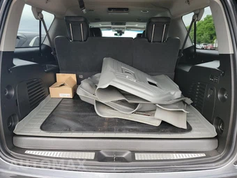 2019 Cadillac Escalade ESV Luxury 1SB - miniatura 14