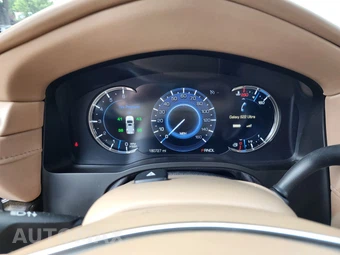 2019 Cadillac Escalade ESV Platinum 1SD - miniatura 12