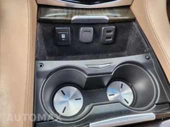 2019 Cadillac Escalade ESV Platinum 1SD - miniatura 14