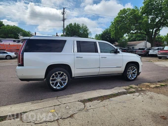 2019 Cadillac Escalade ESV Platinum 1SD - miniatura 3