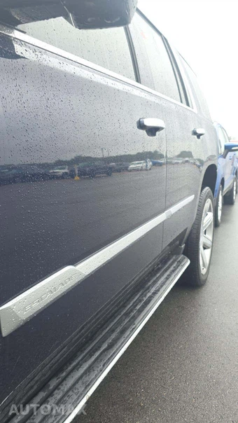 2019 Cadillac Escalade Luxury 1SB - miniatura 21