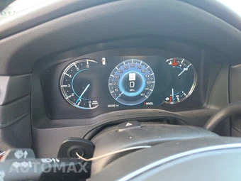 2019 Cadillac Escalade Luxury 1SB - miniatura 12