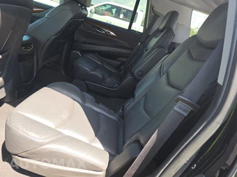 2019 Cadillac Escalade Luxury 1SB - miniatura 13