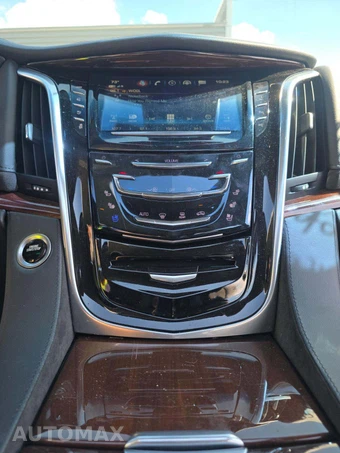 2019 Cadillac Escalade Luxury 1SB - miniatura 10