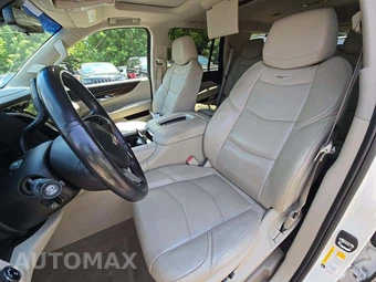 2019 Cadillac Escalade Luxury 1SB - miniatura 6