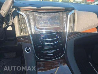 2019 Cadillac Escalade Luxury 1SB - miniatura 11