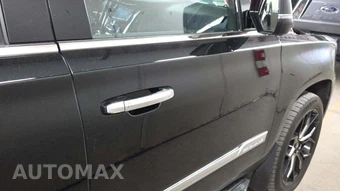 2019 Cadillac Escalade Luxury 1SB - miniatura 33
