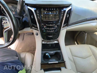 2019 Cadillac Escalade Luxury 1SB - miniatura 7