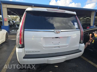 2019 Cadillac Escalade Luxury 1SB - miniatura 5