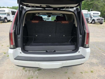 2019 Cadillac Escalade Luxury 1SB - miniatura 12