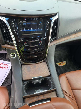 2019 Cadillac Escalade Luxury 1SB - miniatura 7
