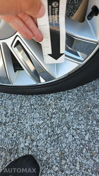2019 Cadillac Escalade Platinum 1SD - miniatura 28