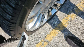 2019 Cadillac Escalade Platinum 1SD - miniatura 31